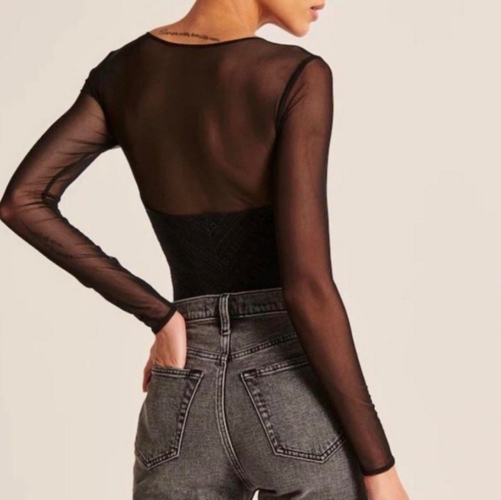 ABERCROMBIE & FITCH: Mesh and Lace Seamless Sweetheart Bodysuit *NWOT* - Picture 3 of 6